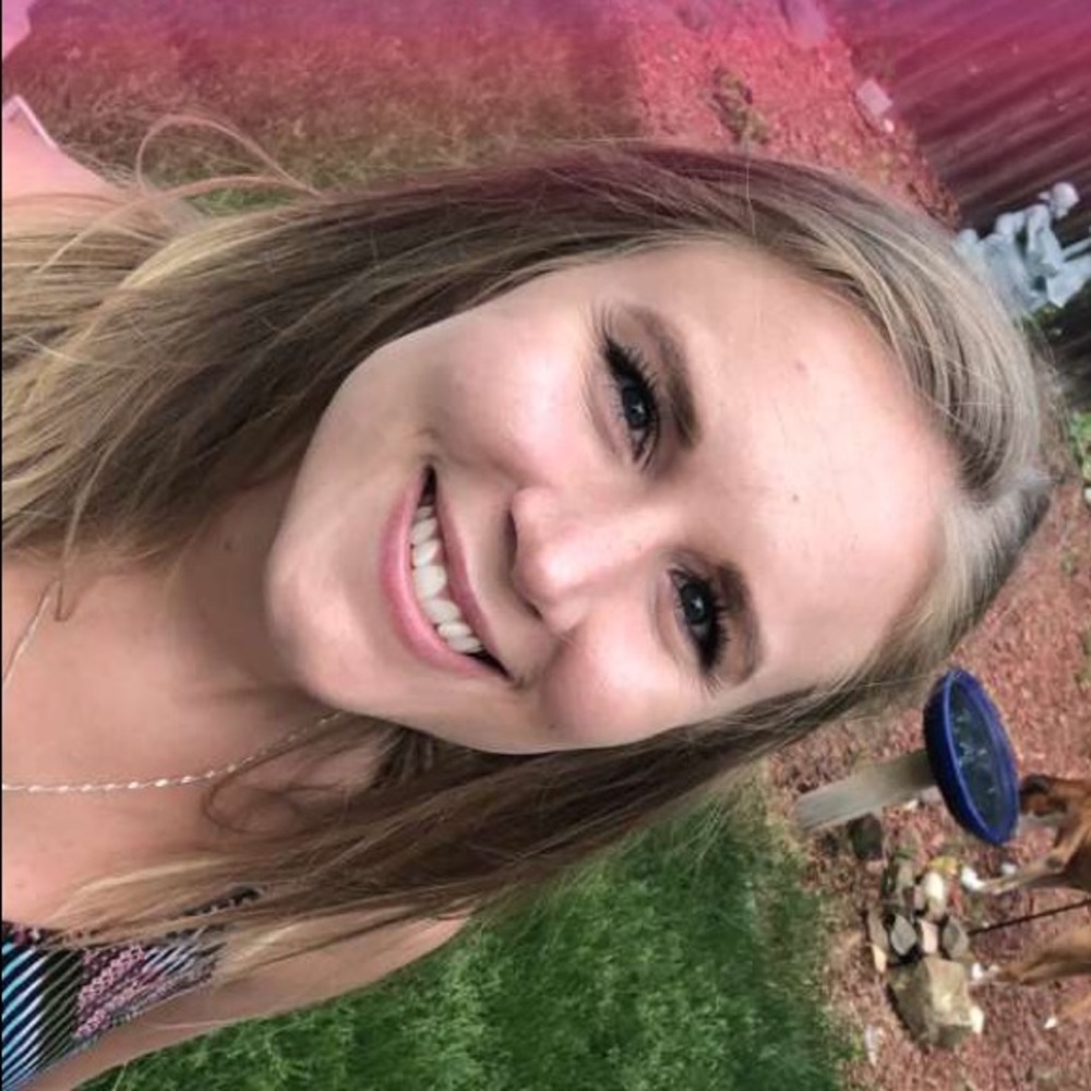 Meet your Posher, Kelsey